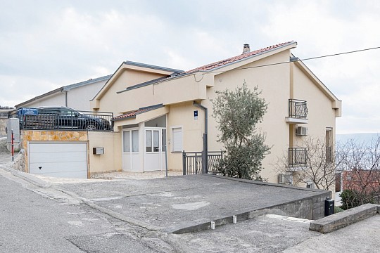 Apartmány s parkoviskom Klenovica, Novi Vinodolski (2)