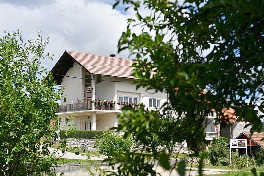 Apartmány s parkoviskom Rakovica, Plitvice (3)