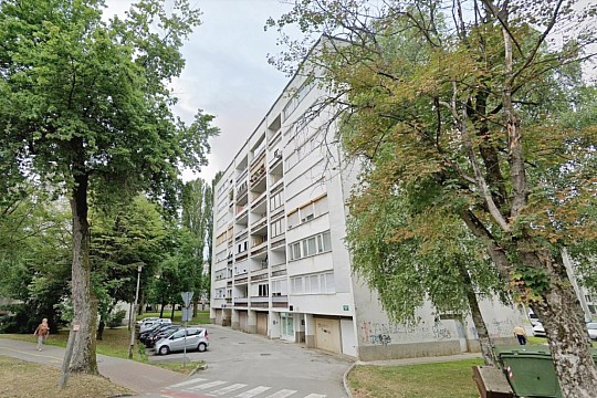 Apartmány s parkoviskom Karlovac (2)
