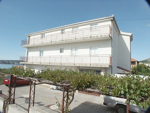 Apartmány pri mori Seget Donji, Trogir (4)
