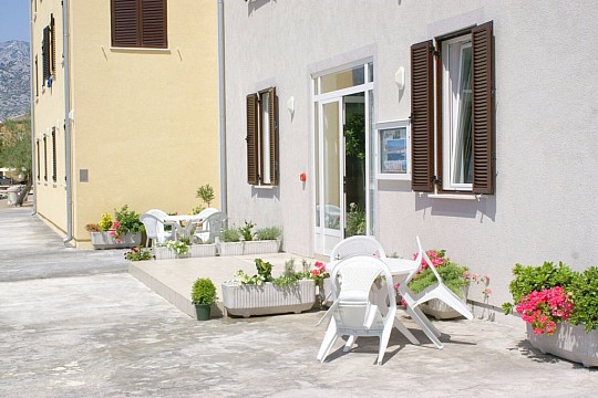 Apartmány pri mori Vinjerac, Zadar (5)