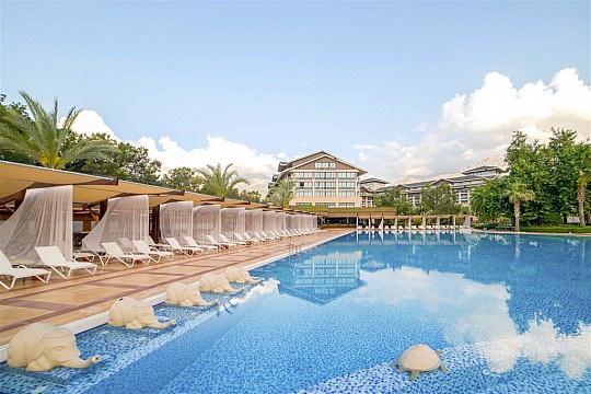 Amara Luxury Resort (3)