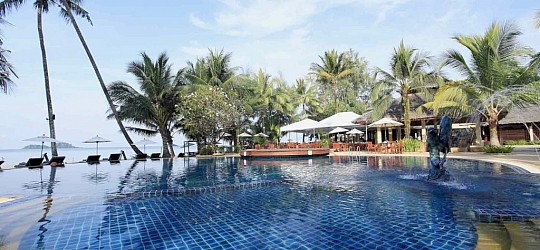 Centara Koh Chang Tropicana Resort a Spa
