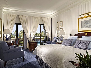 Al Bustan Palace Ritz Carlton Hotel (3)