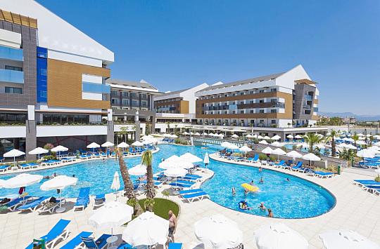 Terrace Elite Resort (5)