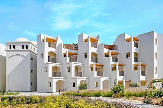 SERRY BEACH RESORT (2)
