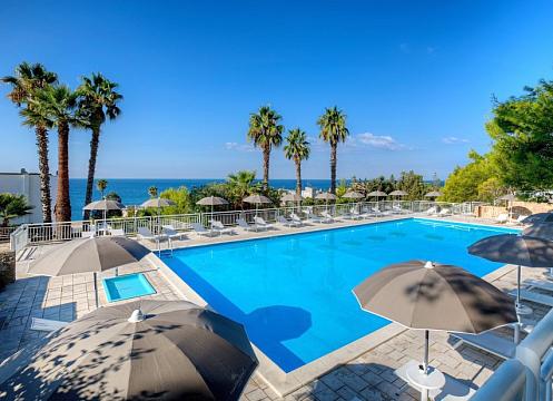 Grand Hotel Riviera