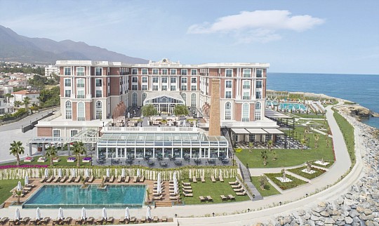 Kaya Palazzo Resort Hotel & Casino