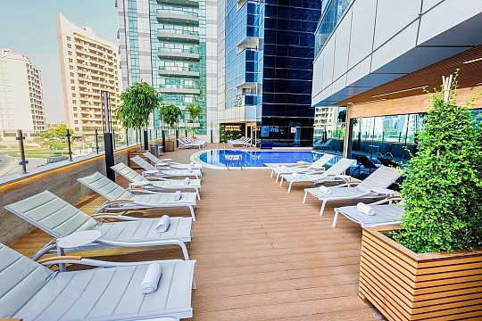 Golden Tulip Media Hotel