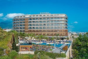 Michell Hotel & Spa