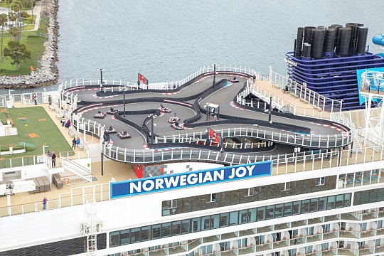 USA - Východné pobrežie, Zámořské území Velké Británie z New Yorku na lodi Norwegian Joy (3)