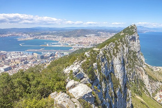 Zo Stredomoria až do Lisabonu na Costa Diadema, plavba so slovenským sprievodcom