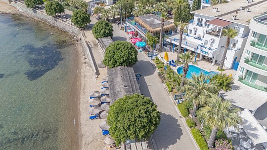 MaxSea Beach Hotel