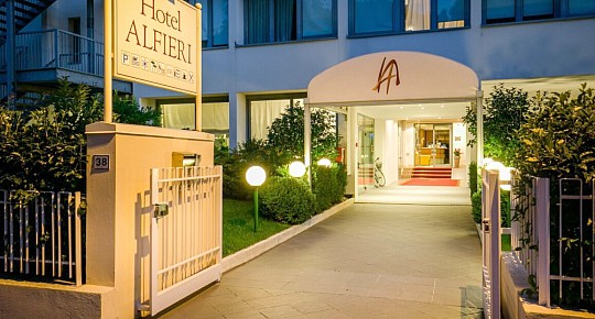 Alfieri (4)