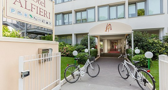 Alfieri (2)