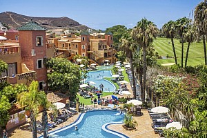 Villa Mandi Golf Resort Hotel
