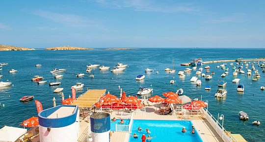 Hotel Gillieru Harbour
