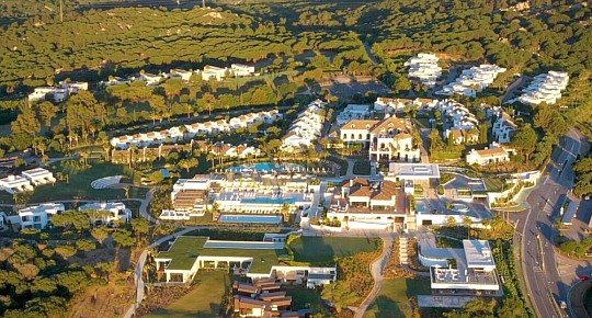 SO/ Sotogrande Spa & Golf Resort Hotel (4)