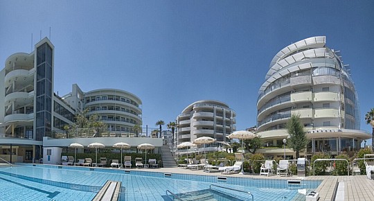 Hotel Premier & Suites - Premier Resort (3)