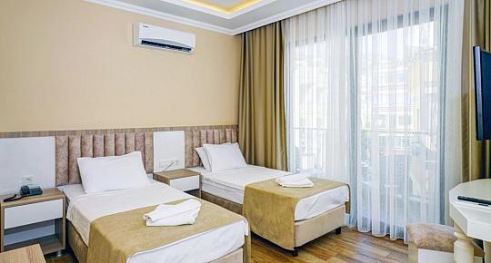 Miss Cleopatra Hotel (2)