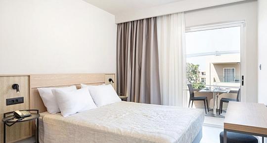 Time to Smile Saline (4)