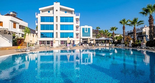 Ideal Pearl Hotel