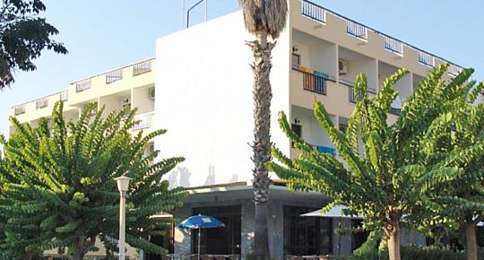 Dimitris Paritsa (5)