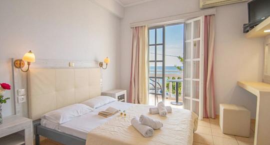 Agoulos Beach Hotel (4)