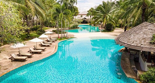 Ravindra Beach Resort & Spa