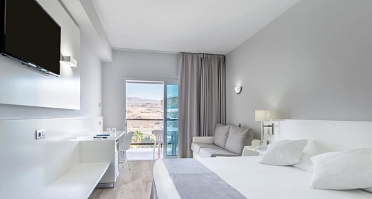 Hotel Caserio (2)