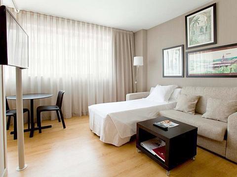 Atenea Barcelona Aparthotel