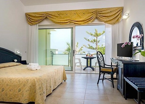 Hotel Villaggio Stromboli (4)