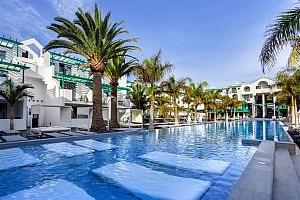 Barceló Teguise Beach Hotel