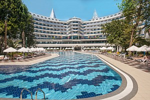 Delphin Botanik Platinum Hotel