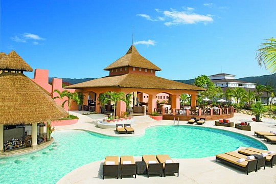 Secrets Wild Orchid Montego Bay by AMR Collection (4)