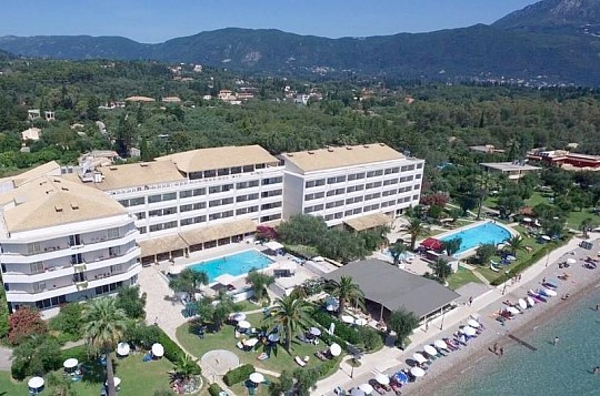 Elea Beach hotel