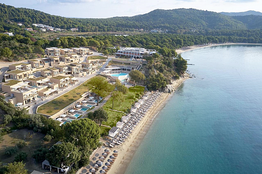 Elivi Resort