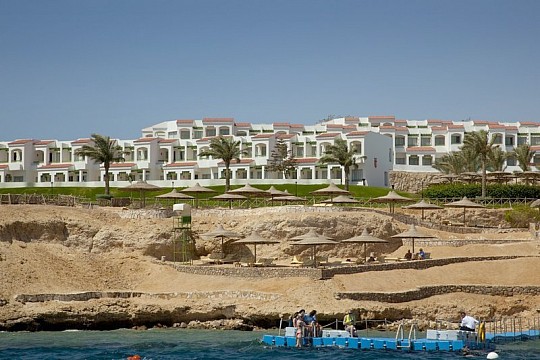 Invidia Coral Beach Tiran