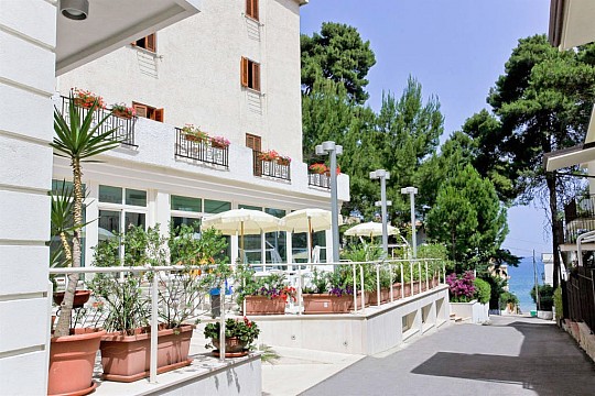 Hotel Garden  San Menaio
