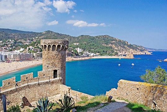 Krásy Katalánska s pobytom pri mori (3)