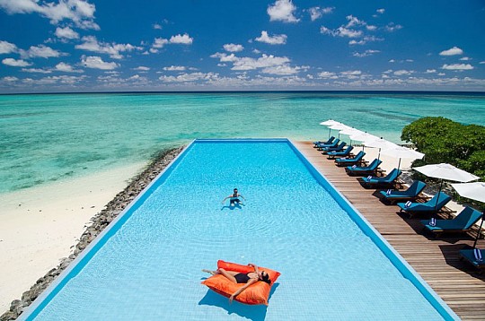 Summer Island Maldives Resort (4)