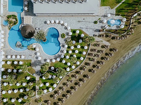 Golden Bay Beach Resort (4)