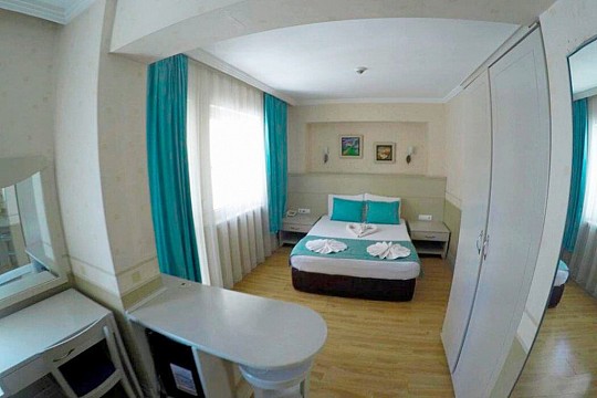ALMENA HOTEL (4)