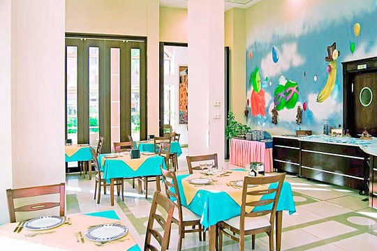 ALMENA HOTEL (5)