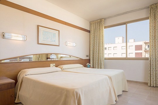 H.TOP ROYAL SUN HOTEL (4)