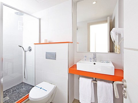 AHOI! URBAN BEACH HOTEL (5)