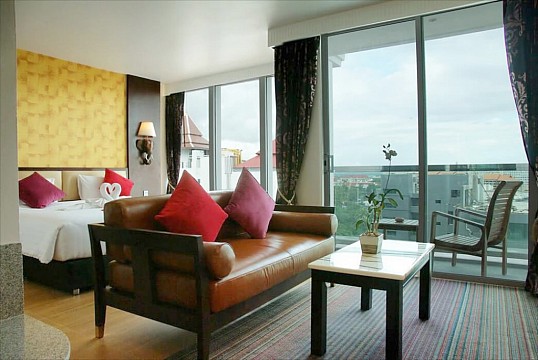 AIYARA GRAND HOTEL (3)