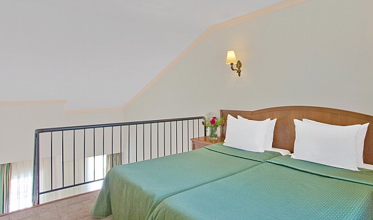 AKKA CLAROS HOTEL (5)