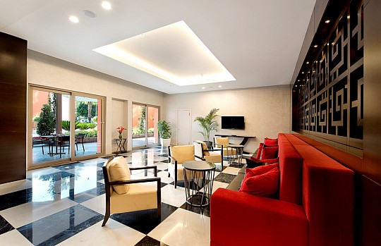 AKRA V HOTEL (4)
