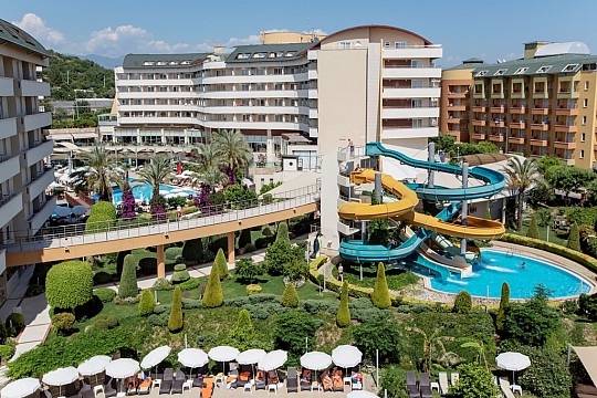 ALAIYE RESORT & SPA (2)